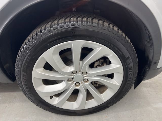 Used 2021 Land Rover Discovery Sport SE image 27