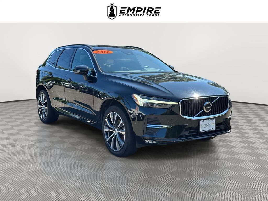 Used 2022 Volvo XC60 B5 Momentum w/ Climate Package AWD/4WD image 1