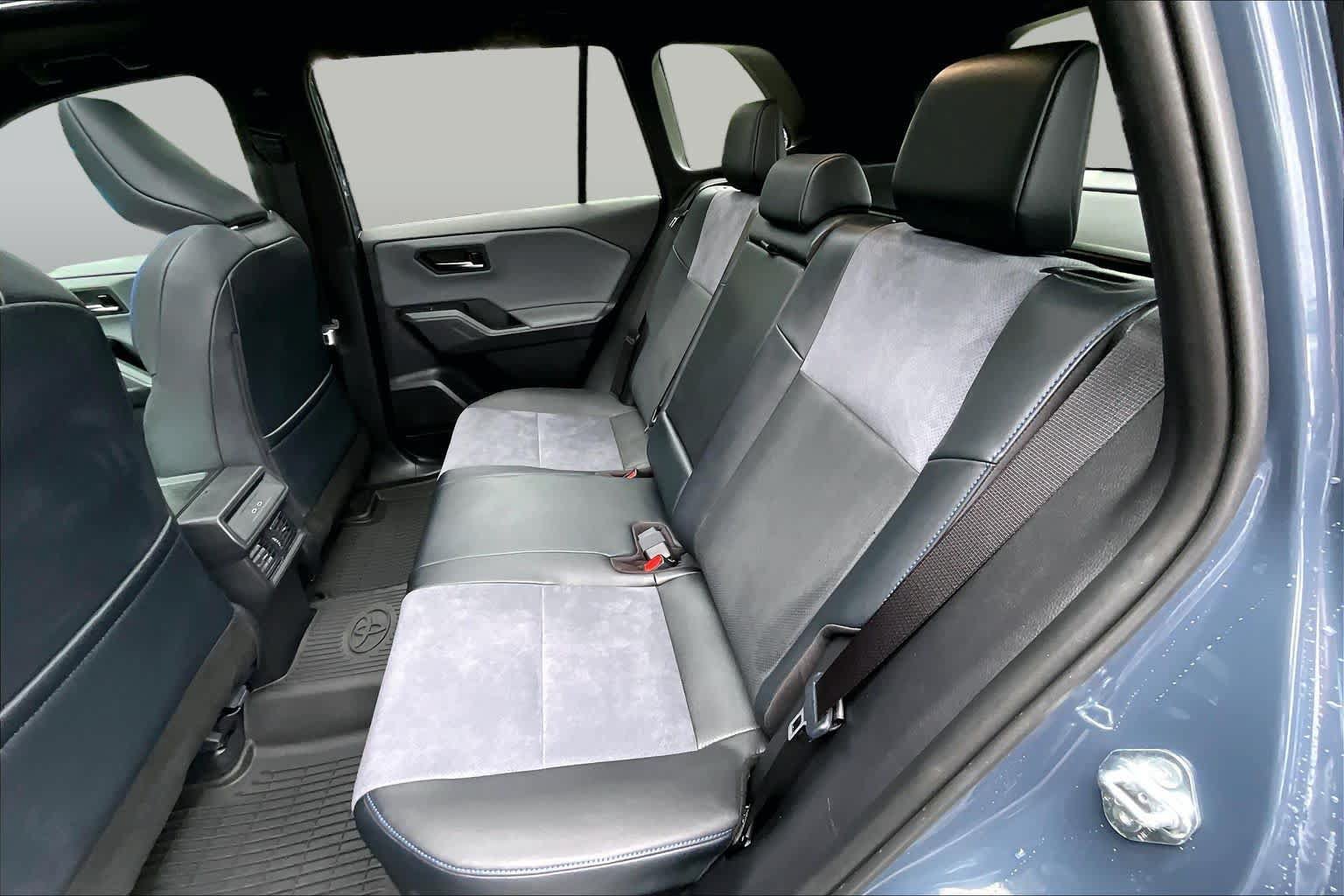 Used 2026 Toyota RAV4 XSE w/ Panoramic Sun Roof Package AWD/4WD image 20