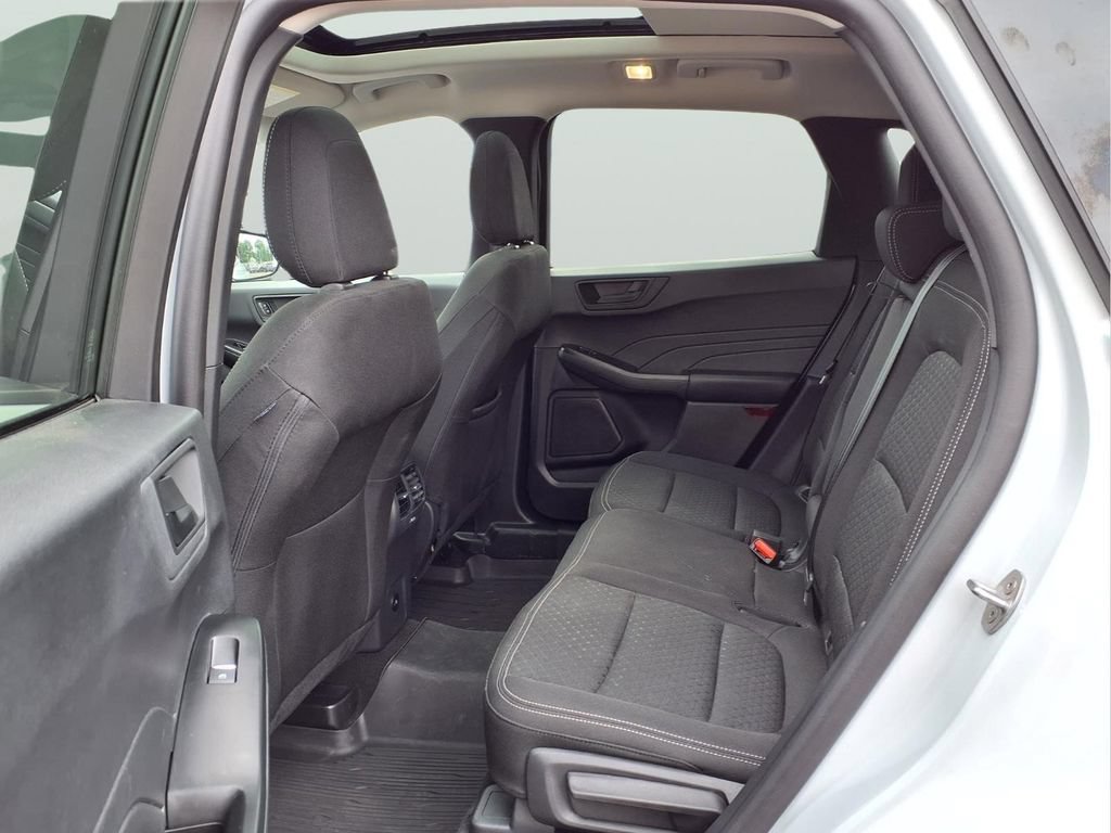 Used 2025 Ford Escape Active w/ Tech Pack #1 AWD/4WD image 11