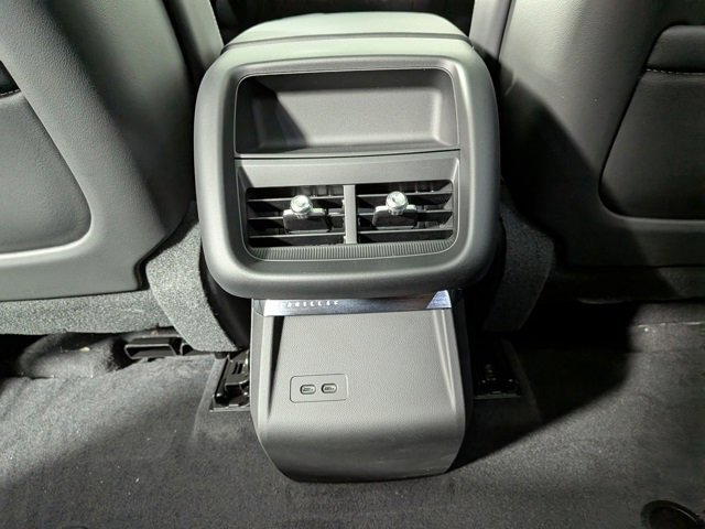 New 2026 Cadillac Lyriq Luxury image 27