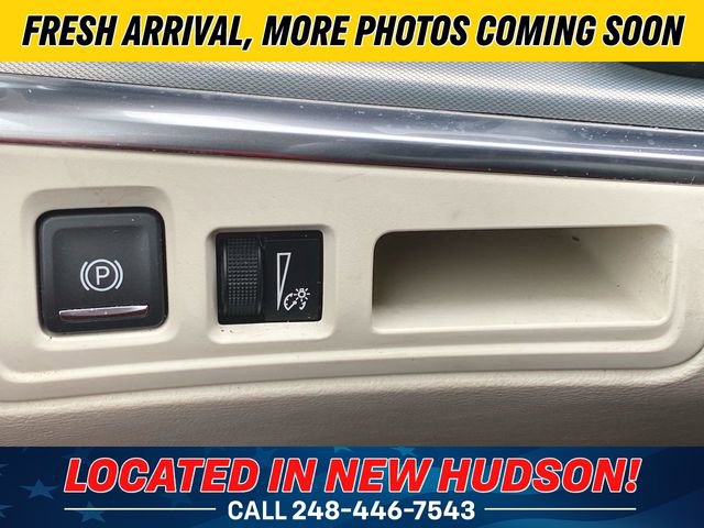 Used 2020 Cadillac XT5 Premium Luxury w/ LPO, Floor Liner Package FWD image 17