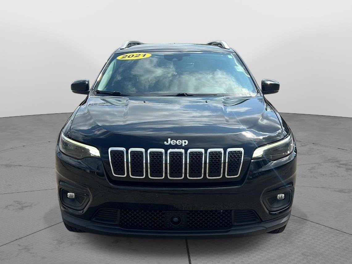 Used 2021 Jeep Cherokee Latitude Lux w/ Comfort/Convenience Group image 14