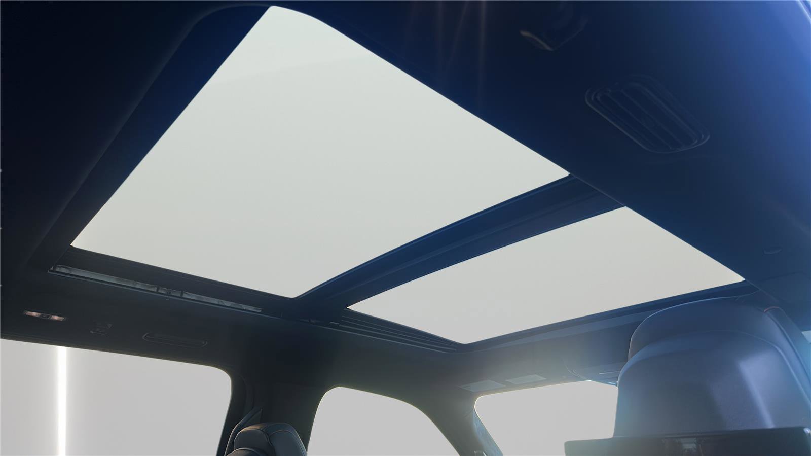 Used 2025 Lincoln Navigator Black Label image 18