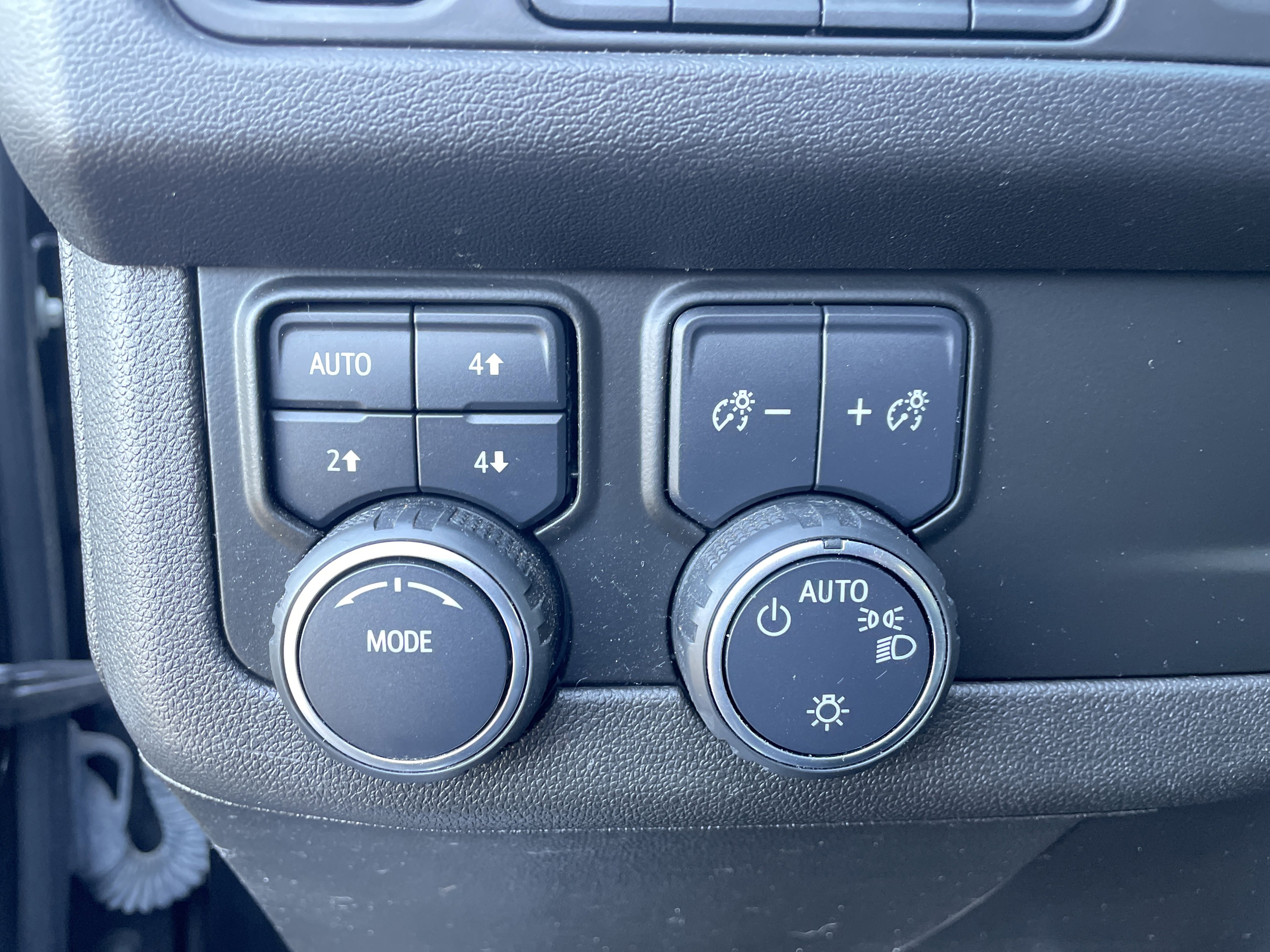 Used 2021 Chevrolet Tahoe Z71 w/ Luxury Package image 41