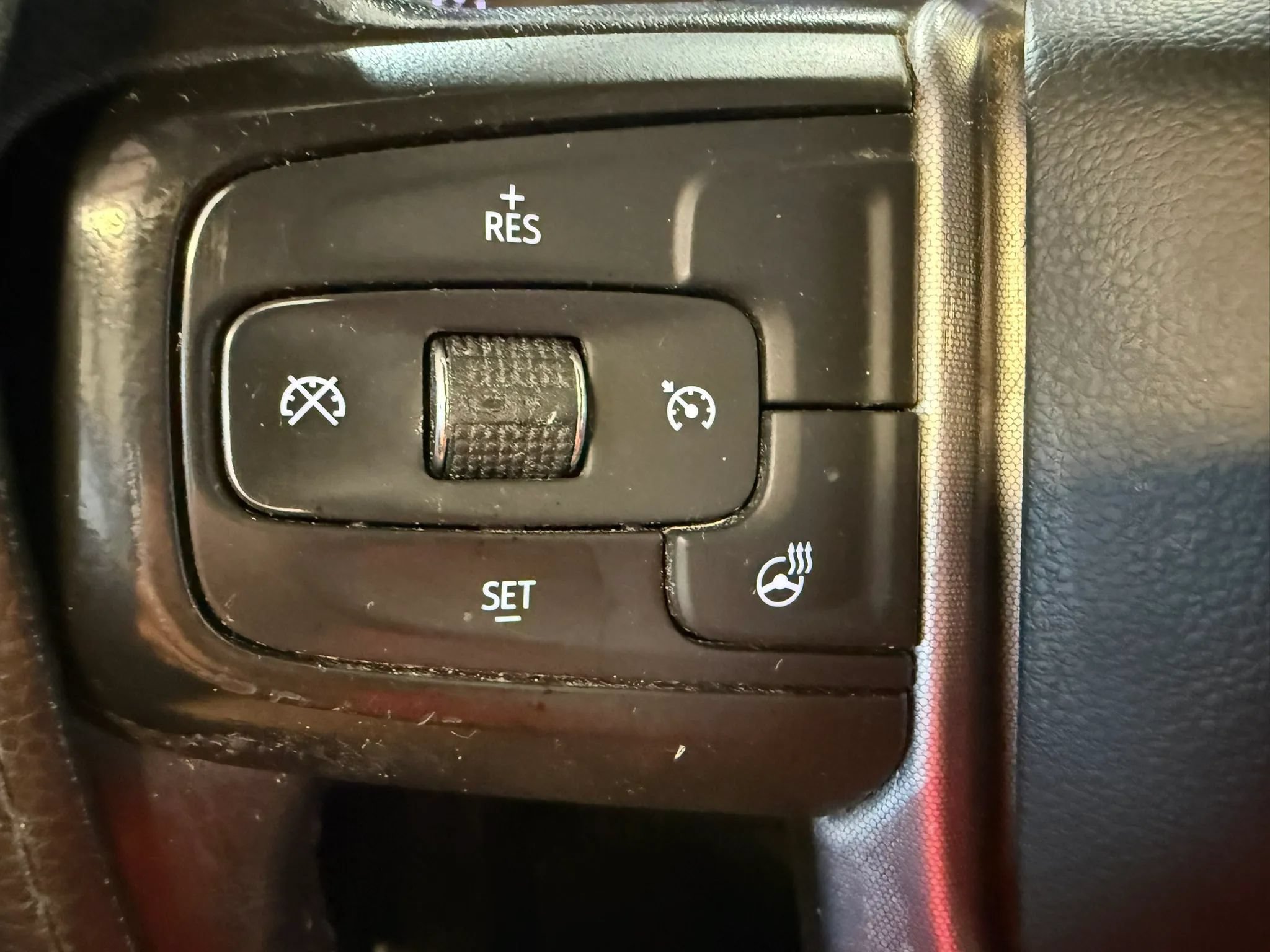 Used 2020 GMC Sierra 1500 Elevation w/ Elevation Value Package RWD image 15