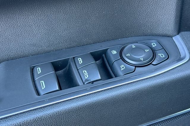 Used 2024 GMC Sierra 1500 SLT image 12