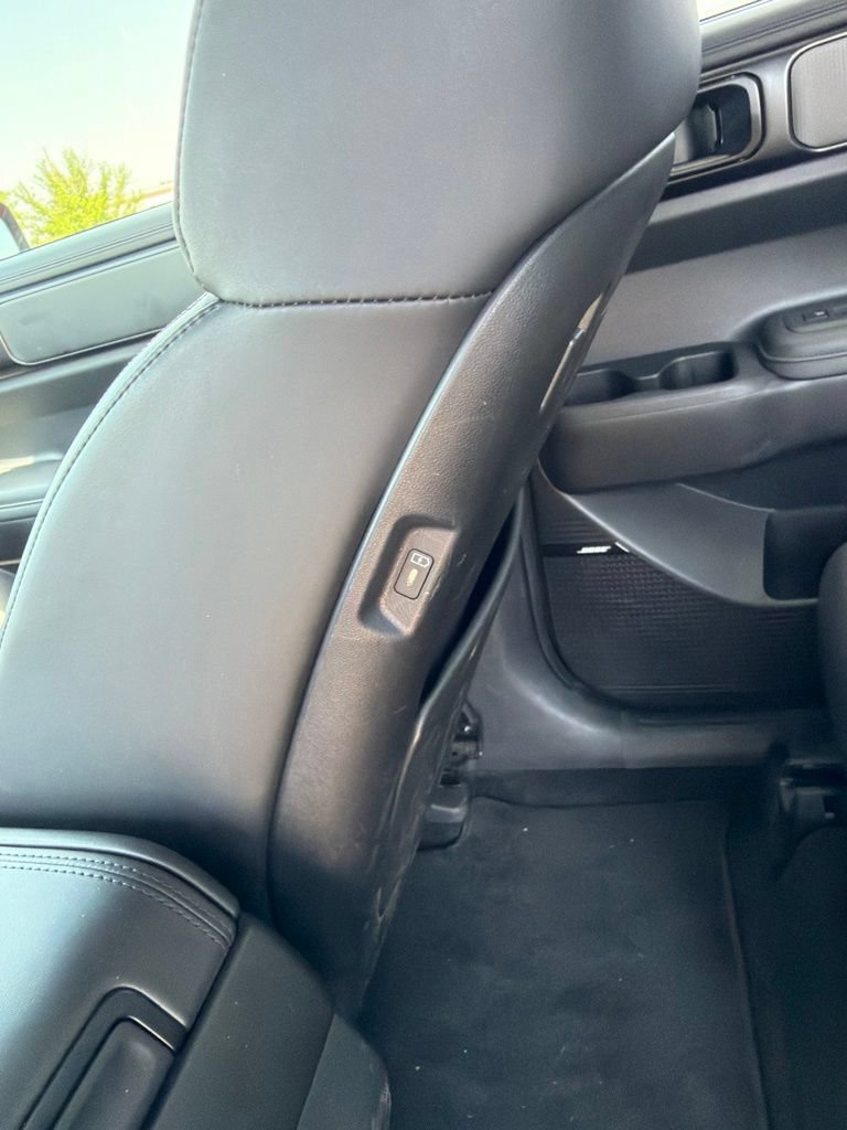 Used 2024 Hyundai Santa Fe Calligraphy AWD/4WD image 32