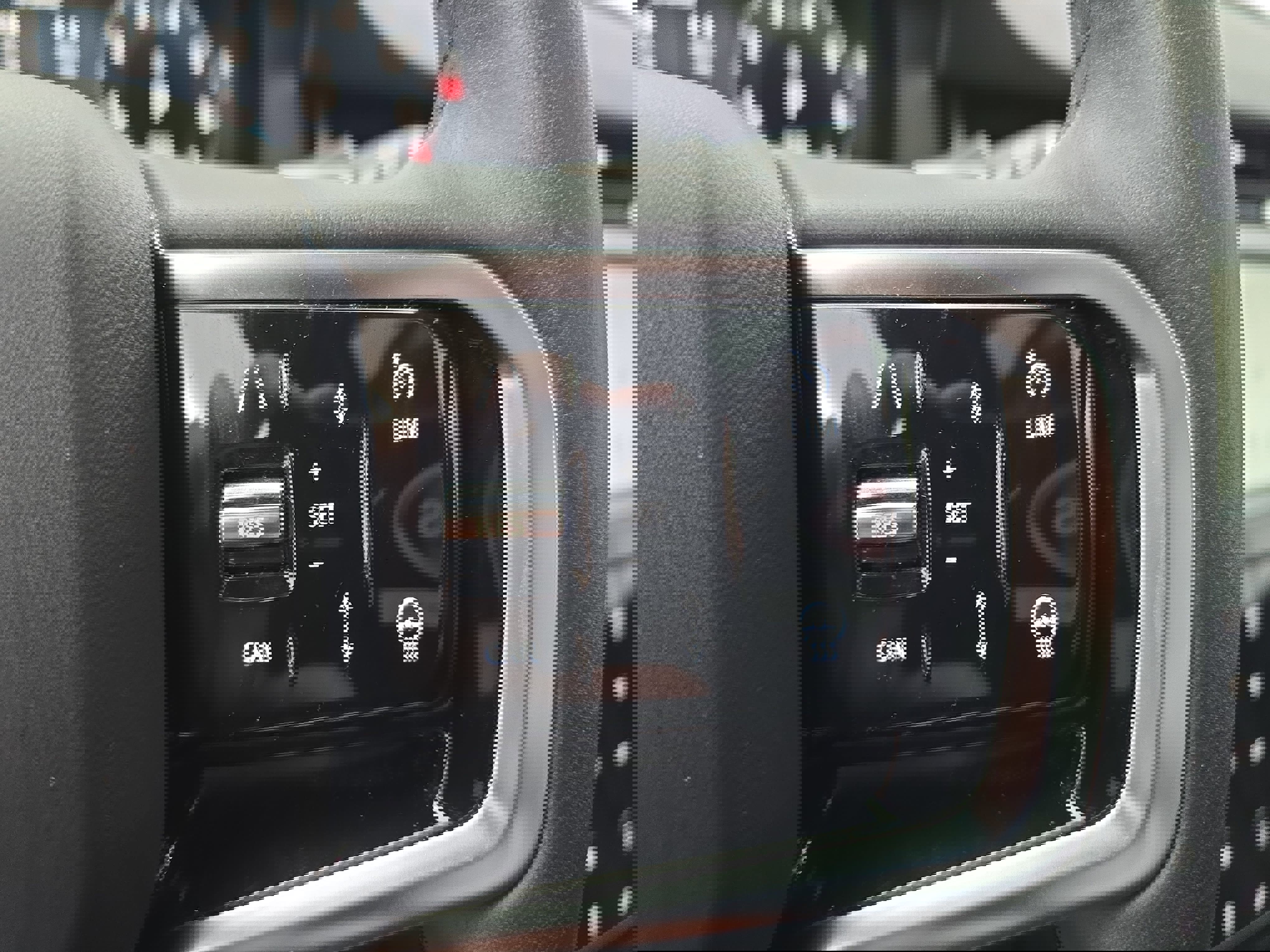 Certified 2023 Land Rover Discovery Sport S R-Dynamic image 18