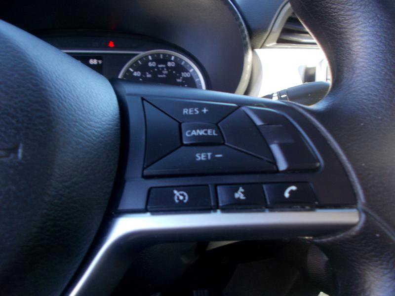 Used 2021 Nissan Versa SV image 13