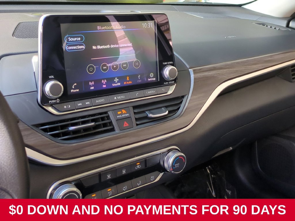 Used 2025 Nissan Altima 2.5 SV FWD image 18