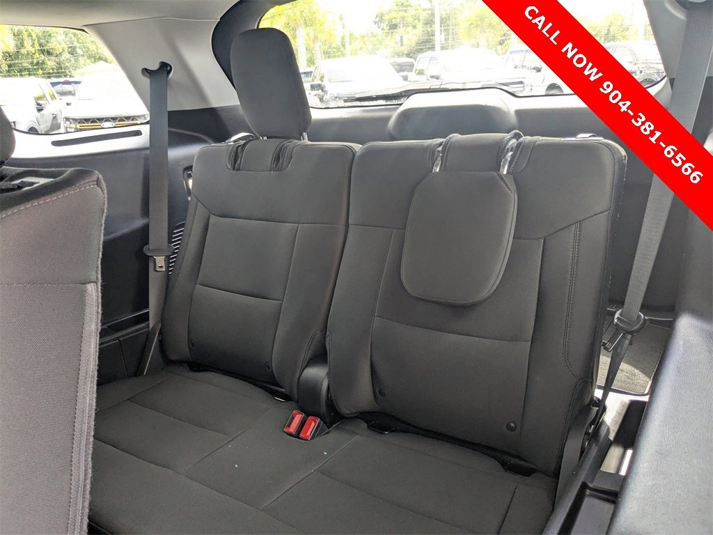 Used 2022 Ford Explorer XLT image 14