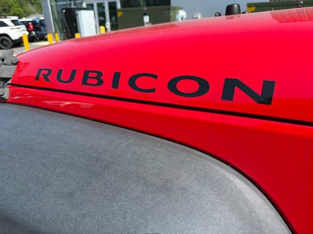 Used 2018 Jeep Wrangler Rubicon AWD/4WD image 13