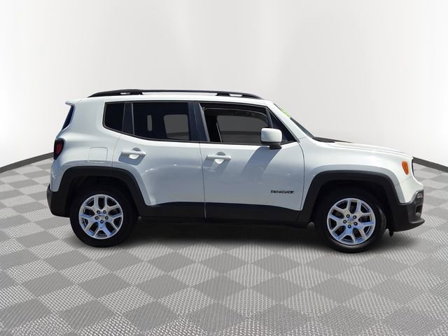 Used 2018 Jeep Renegade Latitude image 7