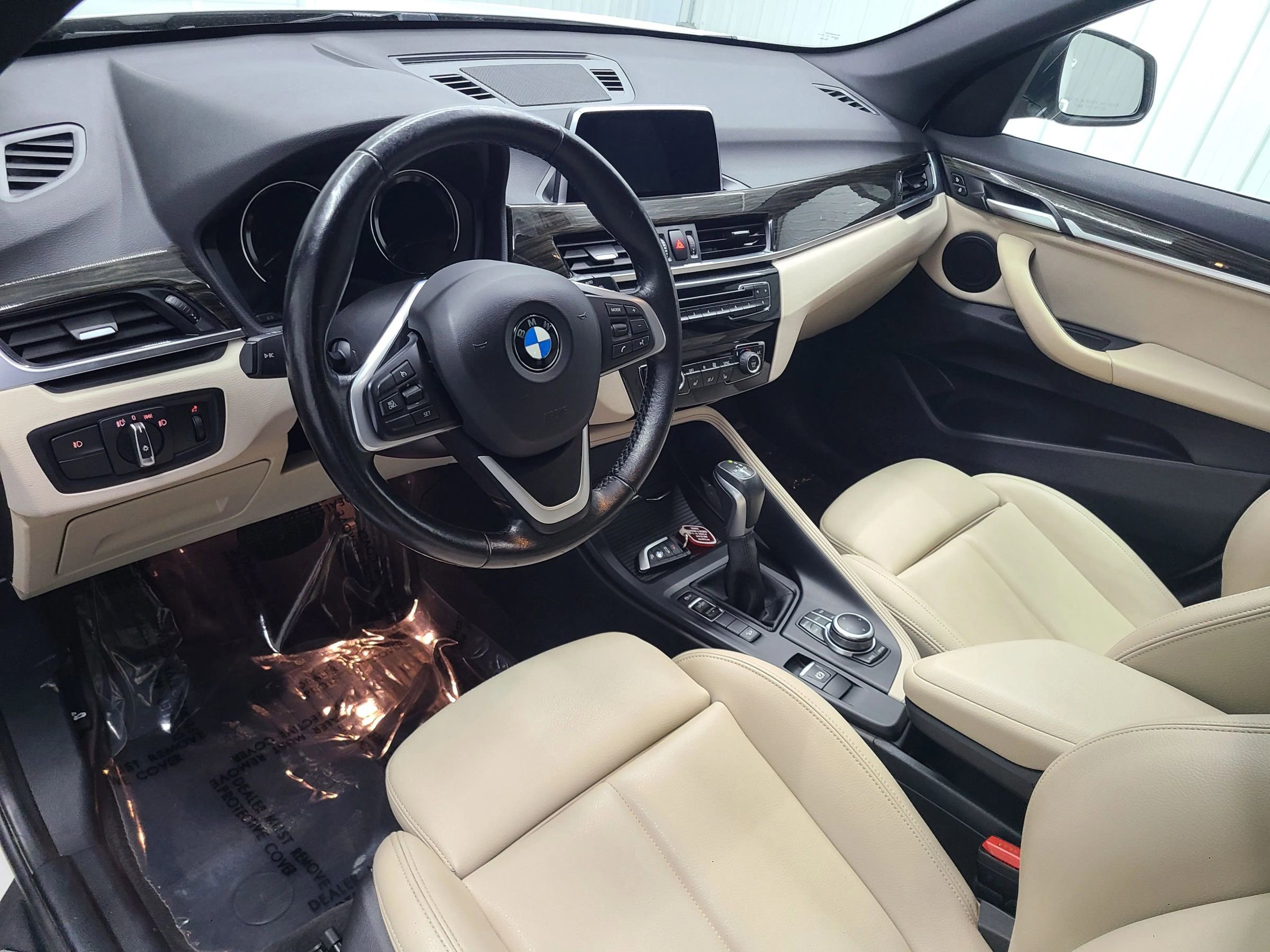 Used 2018 BMW X1 xDrive28i w/ Convenience Package image 24