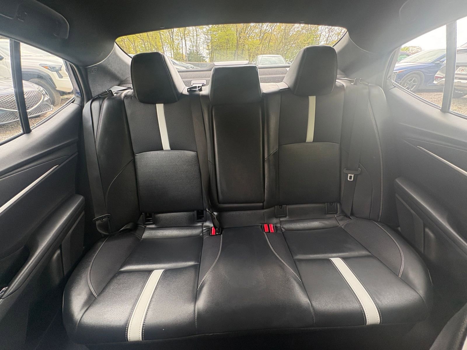 Used 2025 Toyota Camry SE FWD image 36