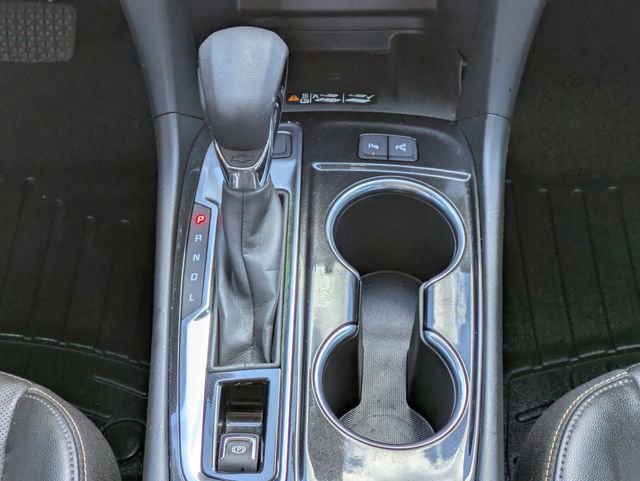 Used 2022 Chevrolet Equinox Premier AWD/4WD image 17