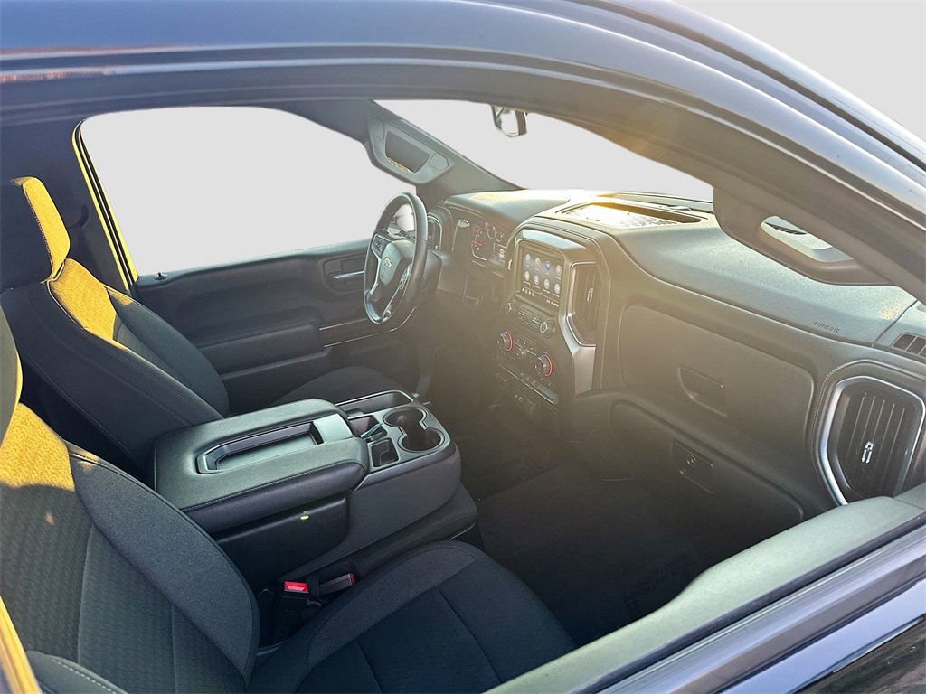 Used 2022 Chevrolet Silverado 2500 LT w/ Convenience Package image 24