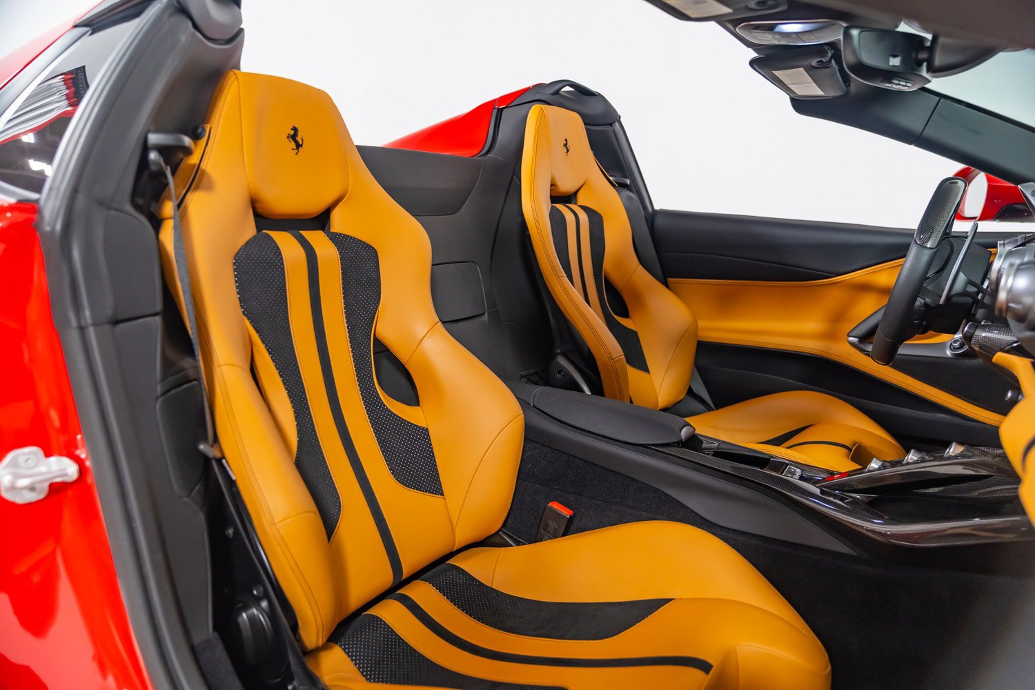 Certified 2023 Ferrari 812 GTS RWD image 39