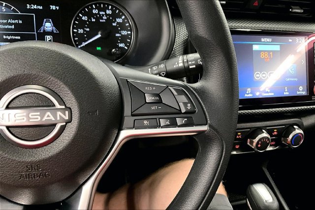 Used 2024 Nissan Kicks SV FWD image 26