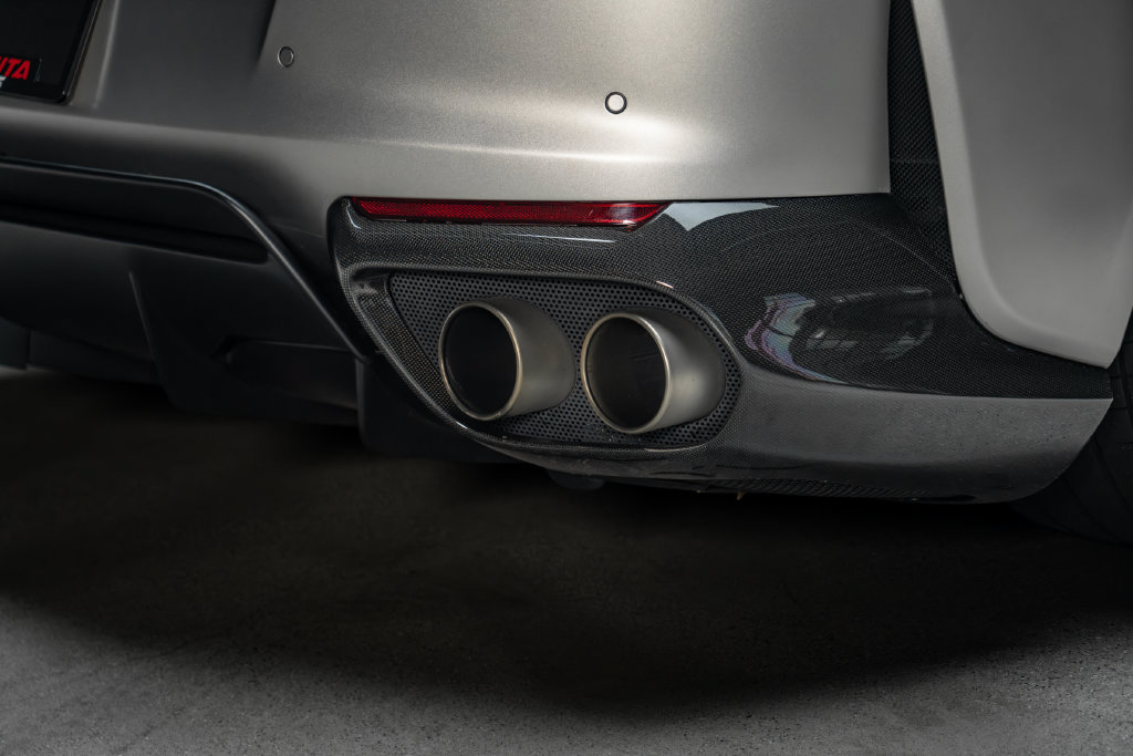 Used 2021 Ferrari 812 GTS RWD image 18