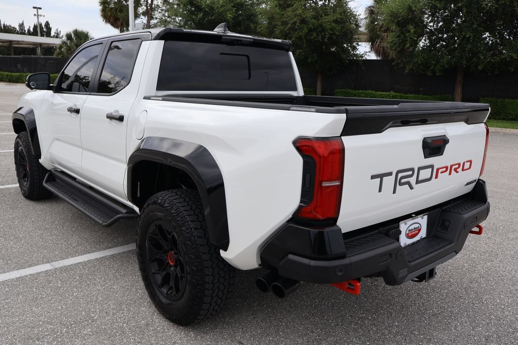 Used 2026 Toyota Tacoma TRD Pro AWD/4WD image 11