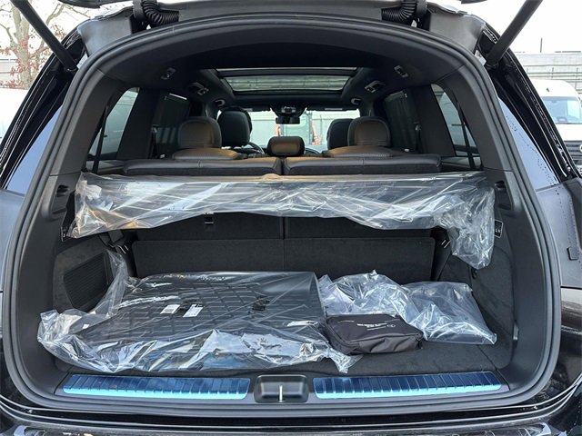 New 2026 Mercedes-Benz GLS 580 4MATIC image 14