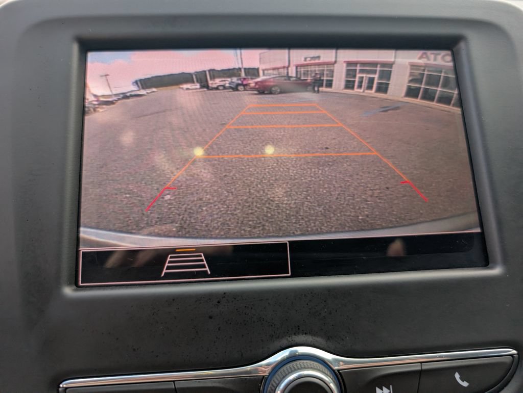 Used 2024 Chevrolet Equinox LT FWD image 14