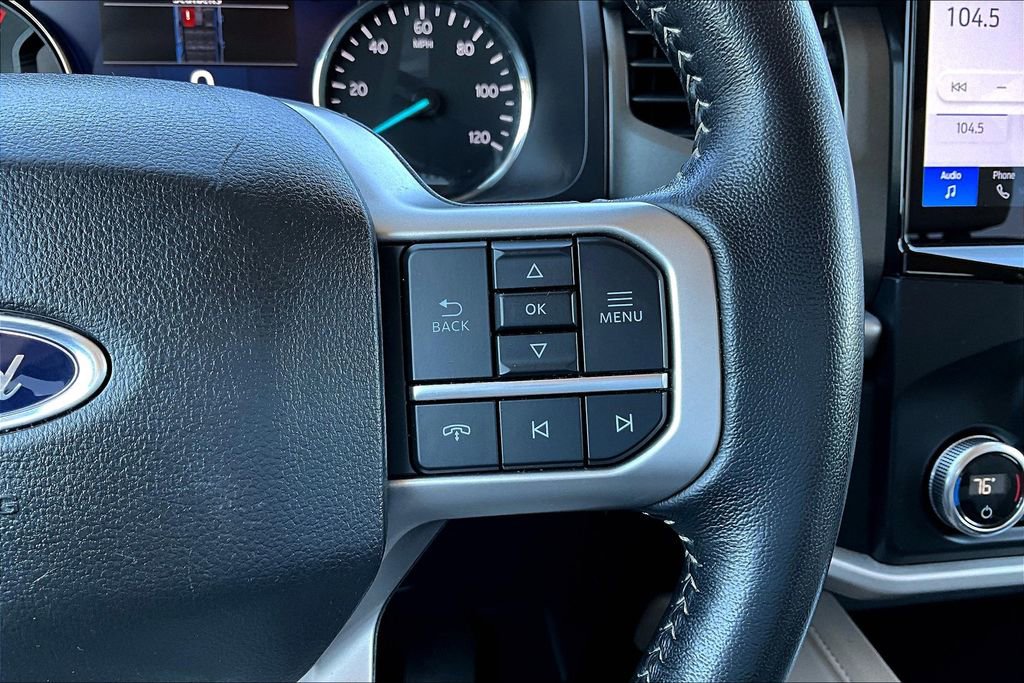 Used 2024 Ford Expedition XLT image 24