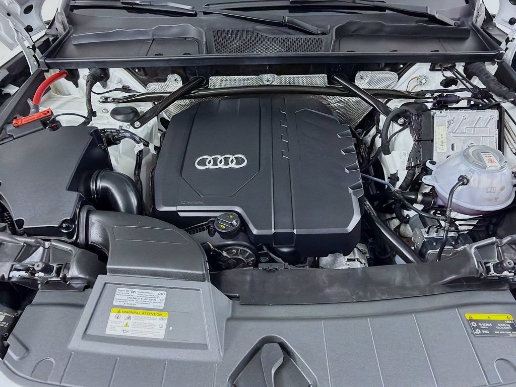 Used 2024 Audi Q5 2.0T Prestige AWD/4WD image 32