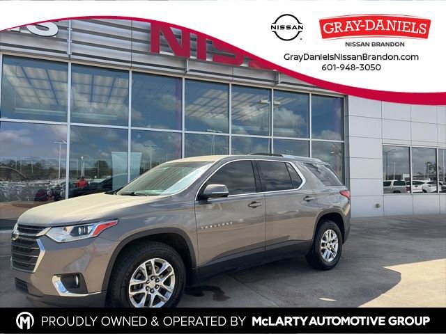 Used 2018 Chevrolet Traverse LT image 1