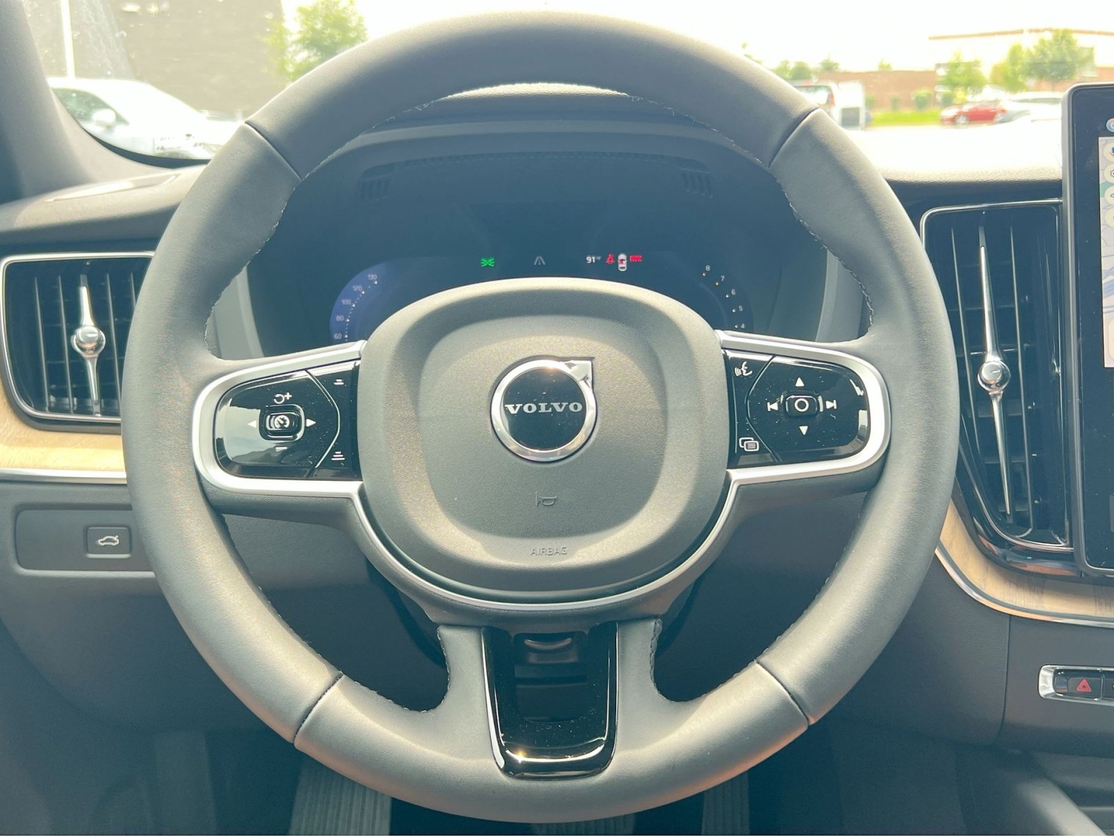 New 2026 Volvo XC60 B5 Plus w/ Protection Package Premier AWD/4WD image 16
