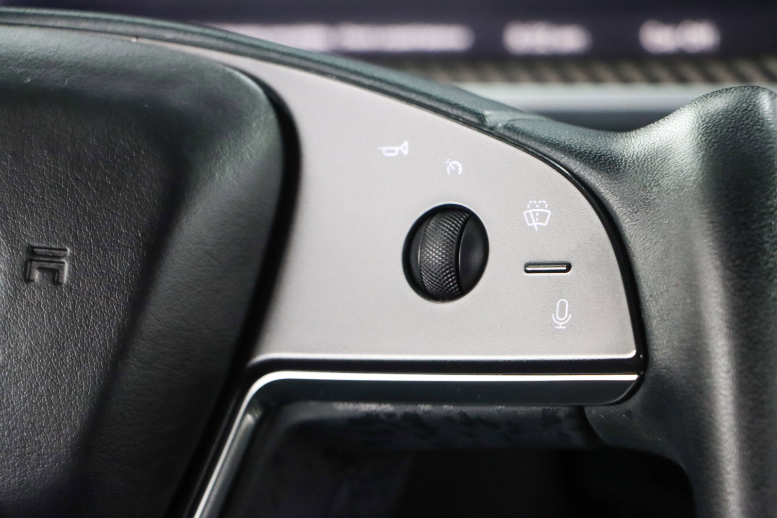 Used 2022 Tesla Model S Plaid image 14