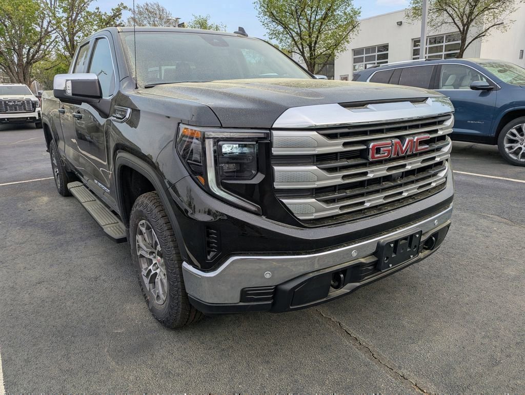 New 2026 GMC Sierra 1500 SLE w/ X31 Off-Road Package AWD/4WD image 2
