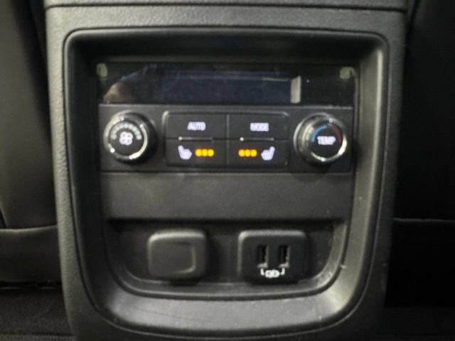Used 2017 Buick Envision Essence FWD image 23