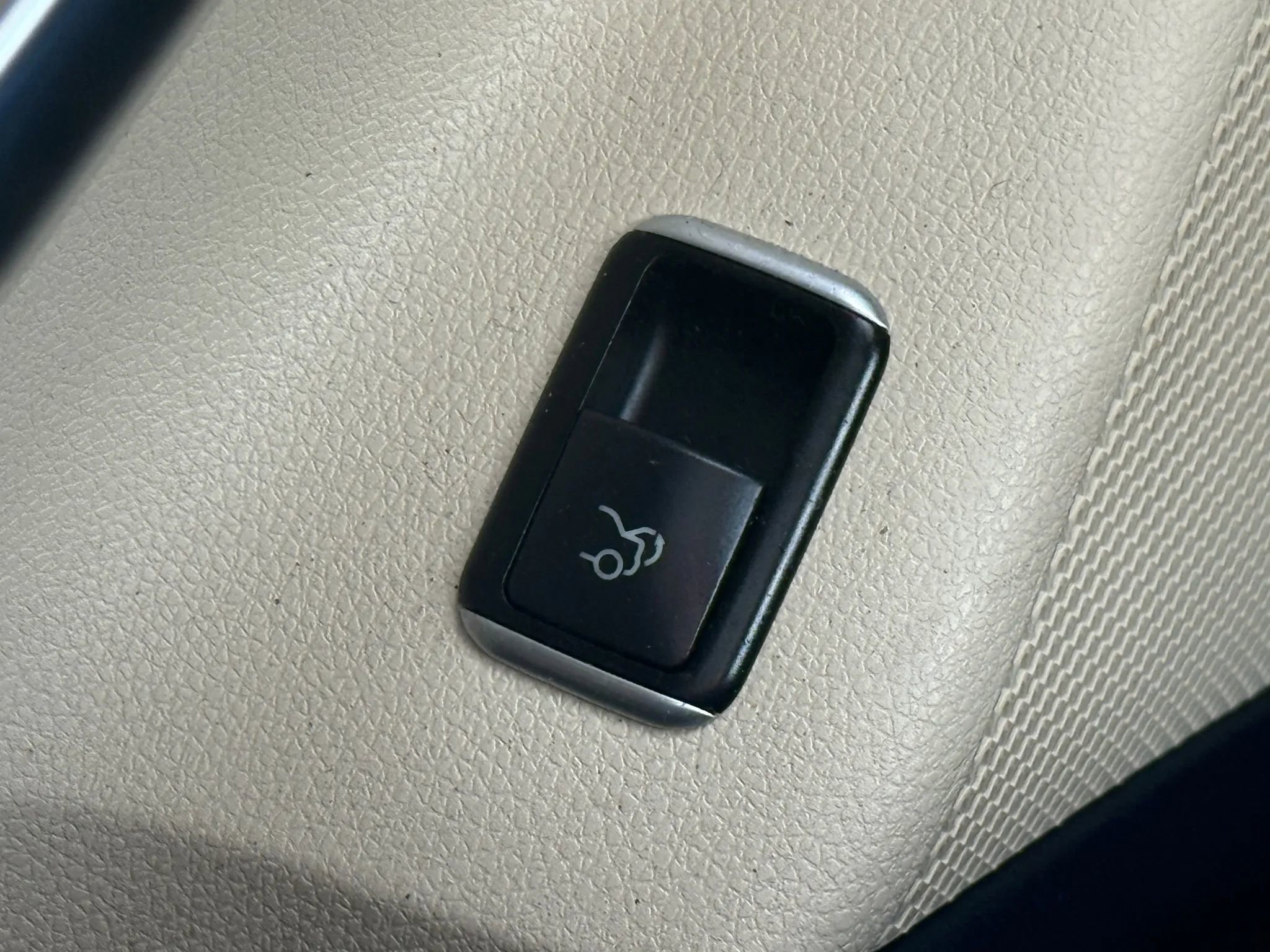 Used 2015 Mercedes-Benz CLA 250 4MATIC image 20