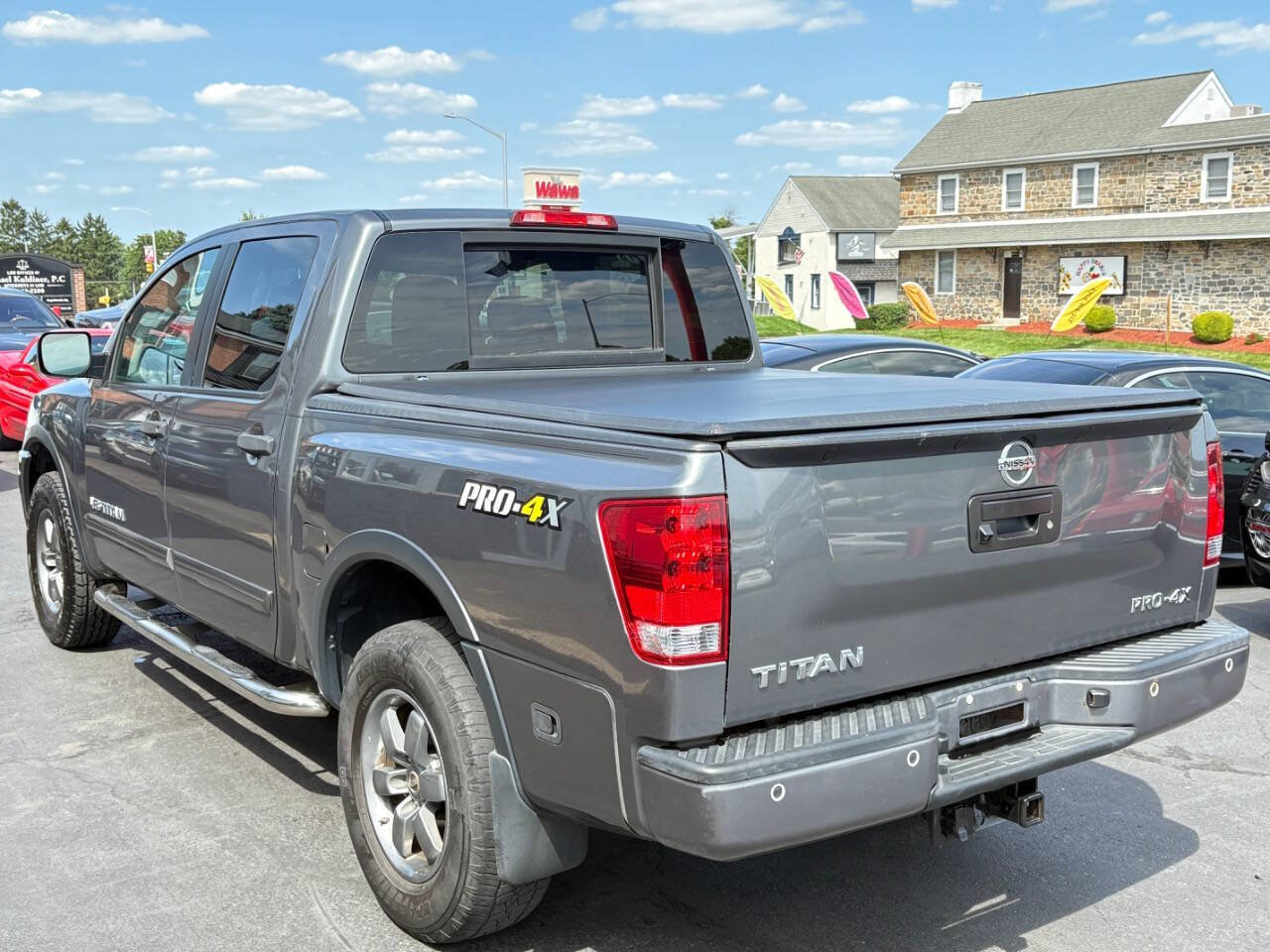 Used 2015 Nissan Titan PRO-4X AWD/4WD image 5