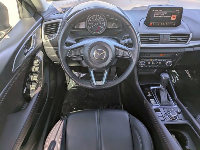 Used 2018 MAZDA MAZDA3 Touring FWD image 12