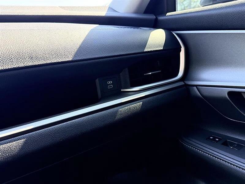 Used 2026 Toyota Grand Highlander FWD image 47