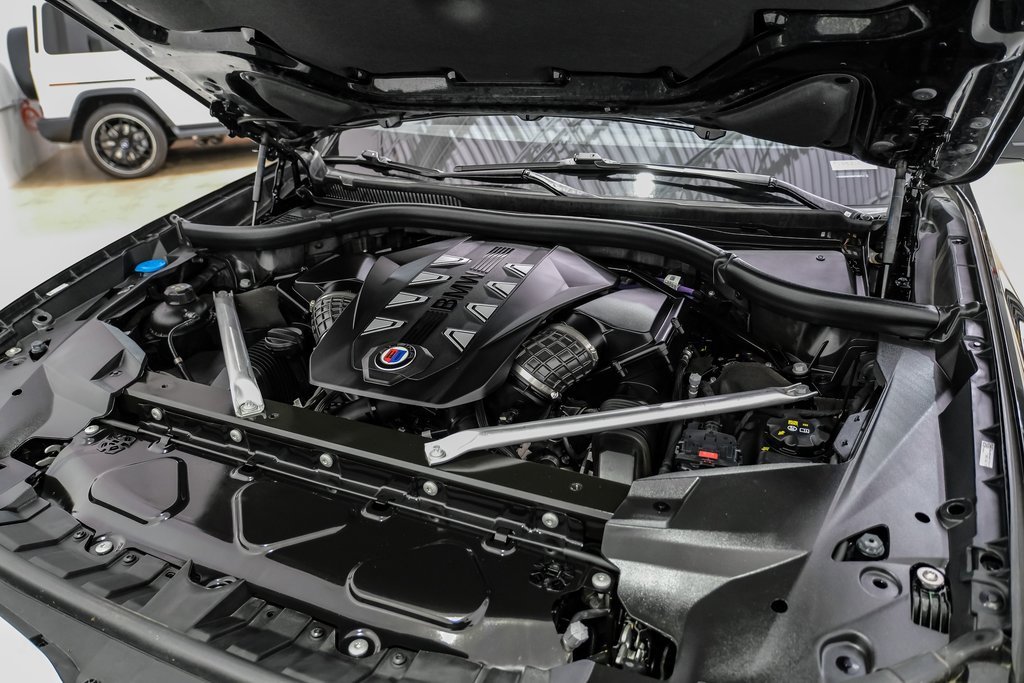 Used 2024 BMW ALPINA XB7 image 66