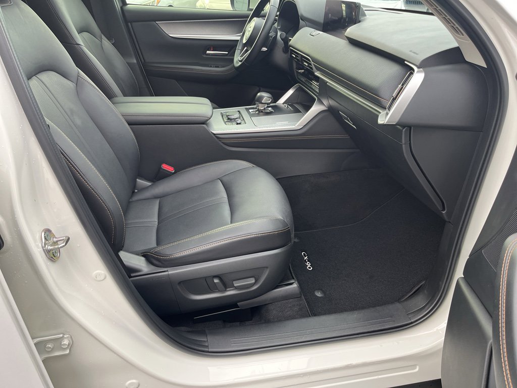 Certified 2025 MAZDA CX-90 3.3 Turbo w/ Preferred Package image 35