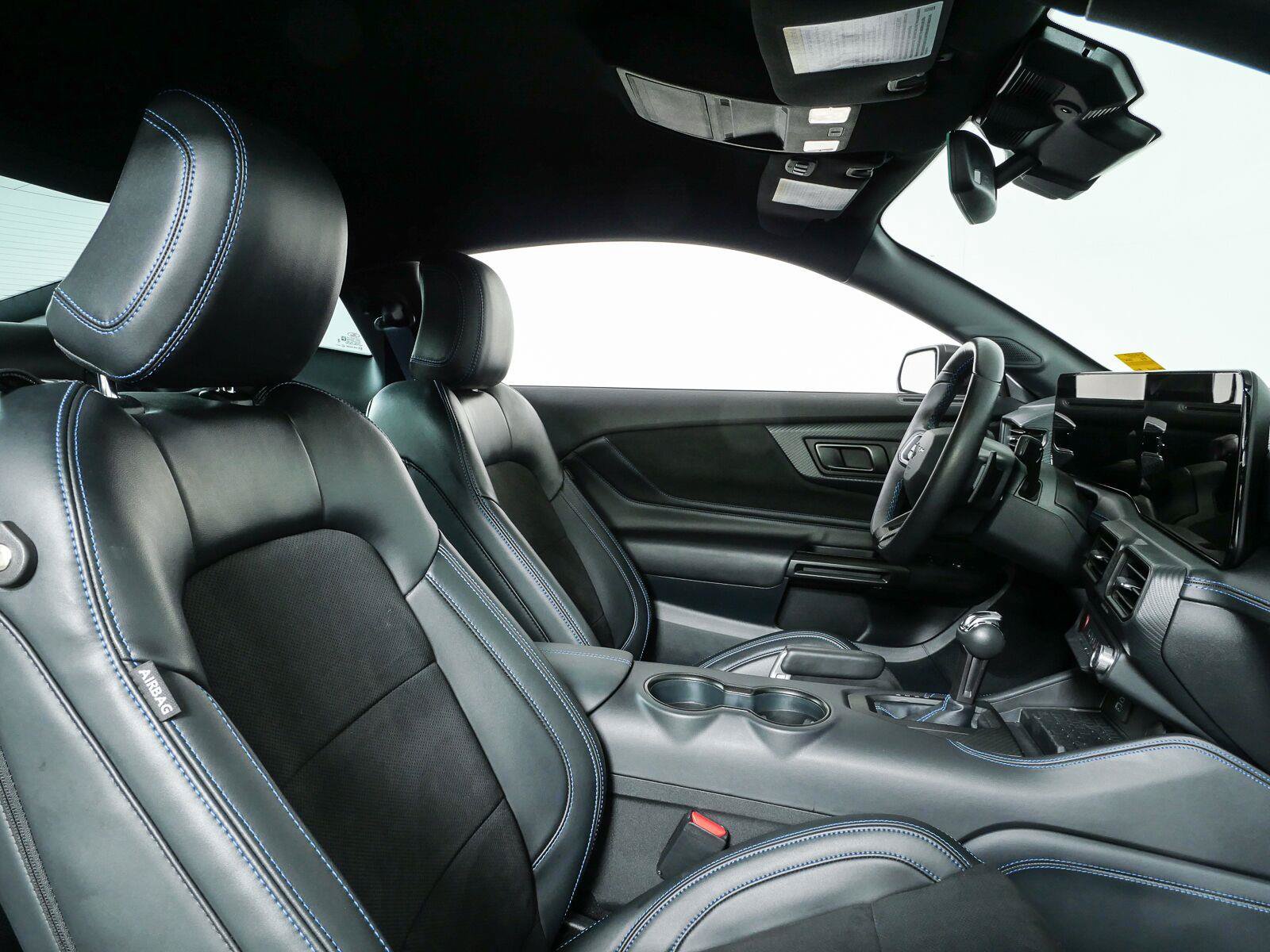 Used 2024 Ford Mustang Dark Horse RWD image 18