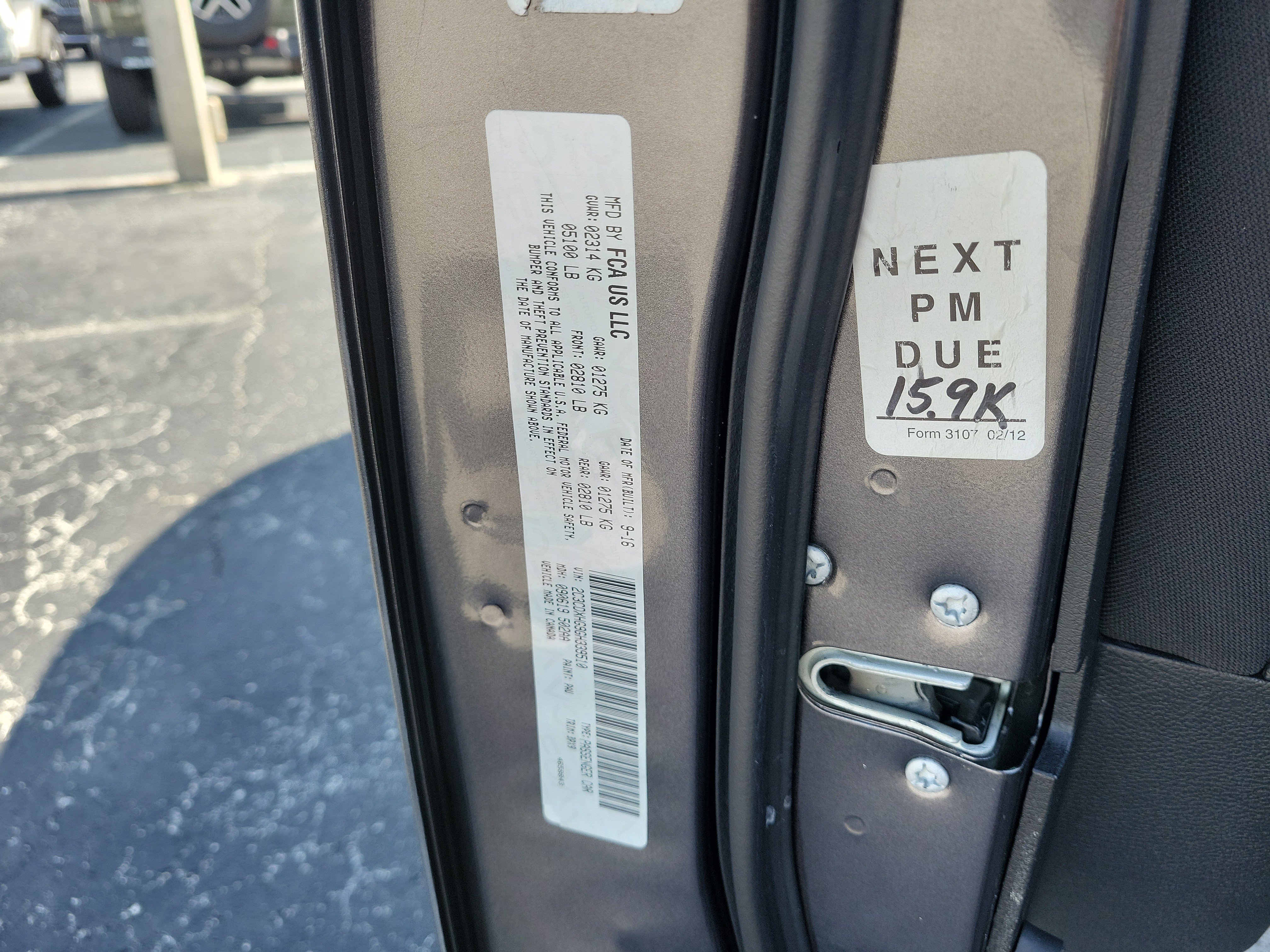 Used 2016 Dodge Charger SXT RWD image 29