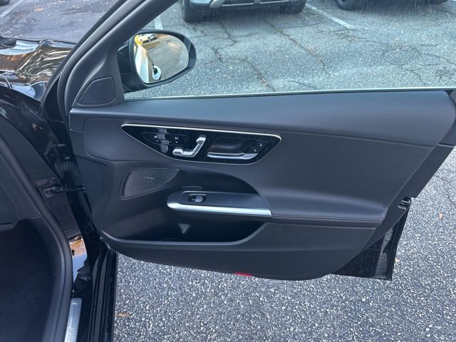 Used 2025 Mercedes-Benz C 300 Sedan image 19