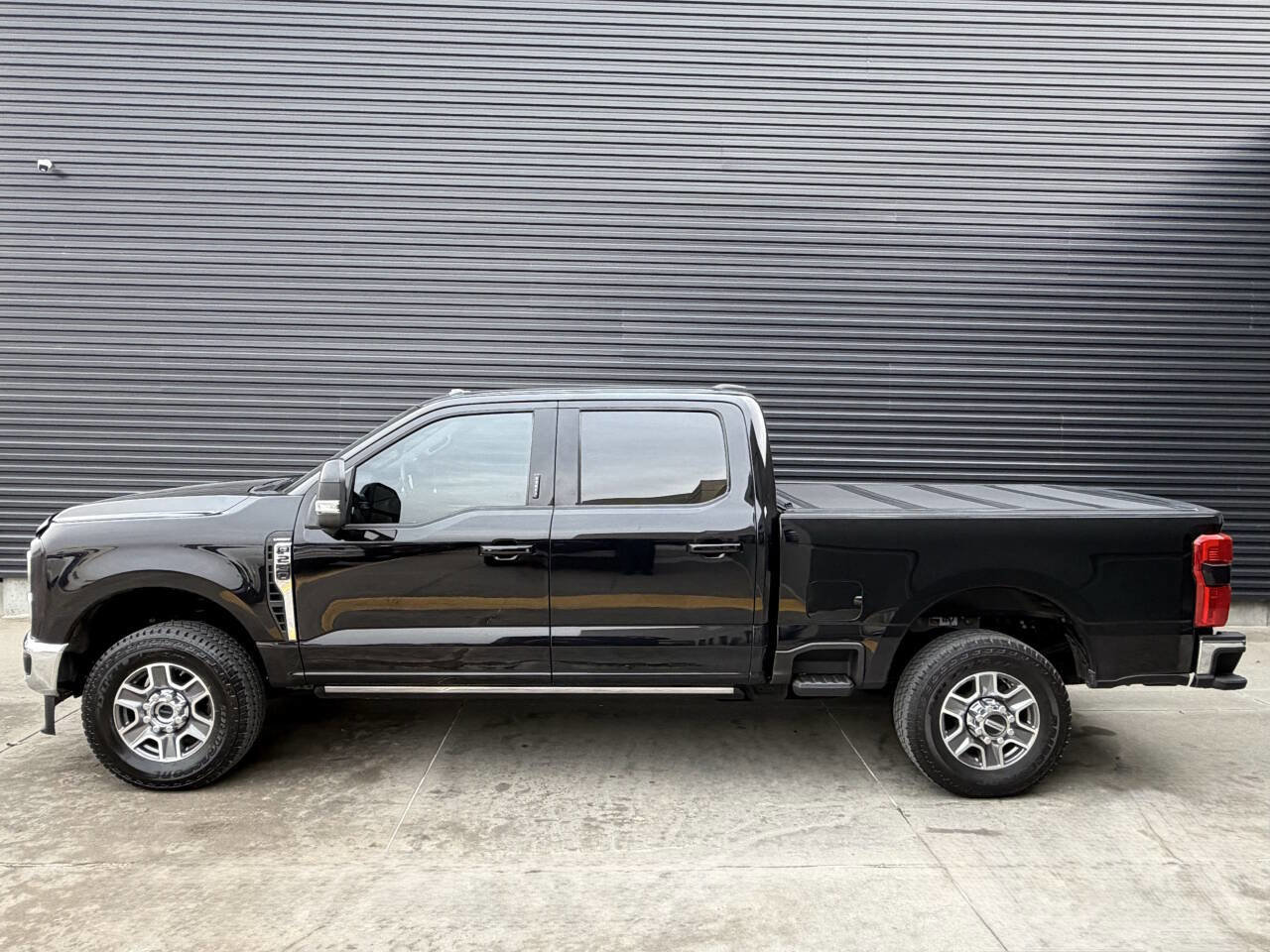 Used 2023 Ford F250 Lariat w/ Lariat Ultimate Package image 10