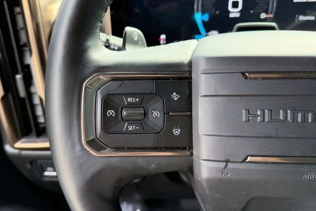 Used 2024 GMC Hummer EV 2X image 29