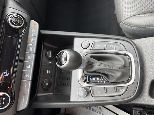 Used 2023 Hyundai Kona Limited w/ Cargo Package image 22