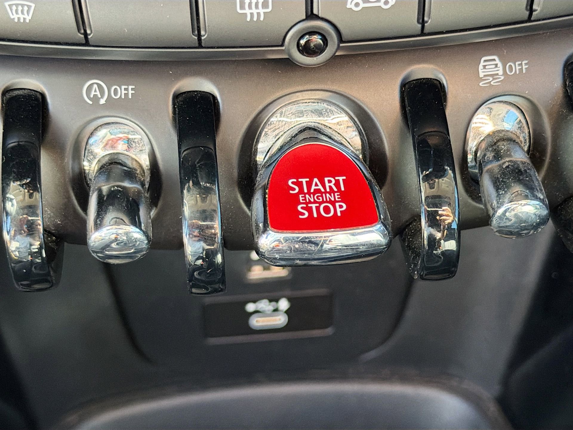 Used 2022 MINI Cooper S image 36