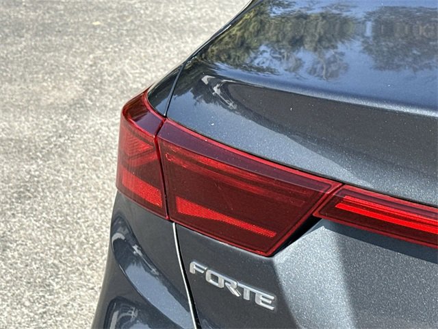 Used 2019 Kia Forte LXS image 10