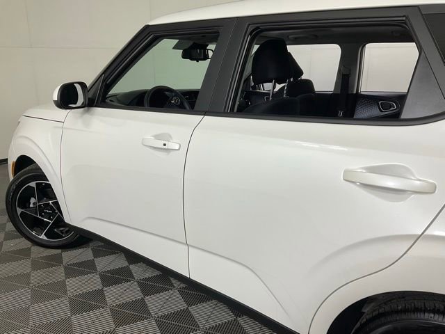 Used 2025 Kia Soul EX FWD image 36